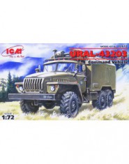 Ural-4320 Soviet Army command truck